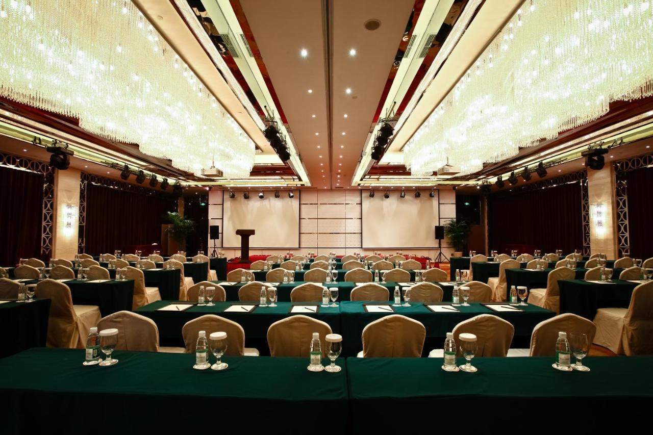 Celebrity Upper Class Hotel Chengdu Extérieur photo