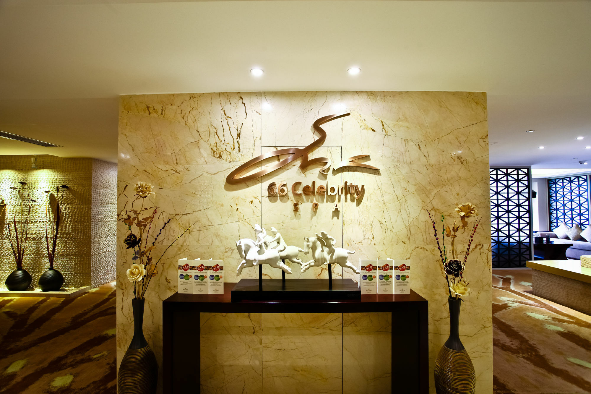 Celebrity Upper Class Hotel Chengdu Extérieur photo